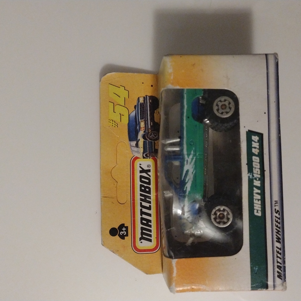 MATCHBOX #54 Chevy k-1500 4*4
